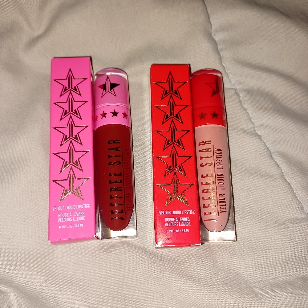 2 Jeffree Star Velour Liquid Lipsticks